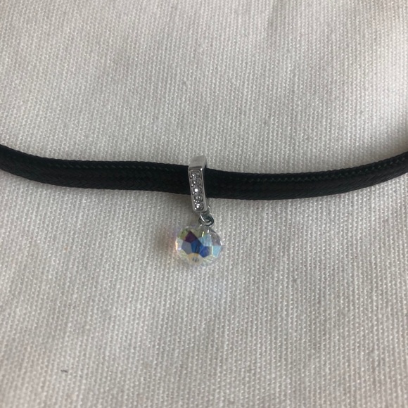 Black choker necklace crystal pendant charm cute classic dainty delicate - Picture 2 of 5